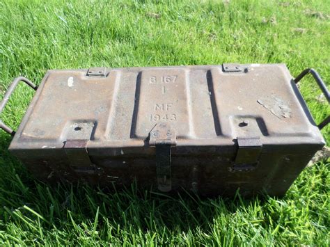 military ammo metal box b.167 i 1943 f.s.c|b167 ammo.